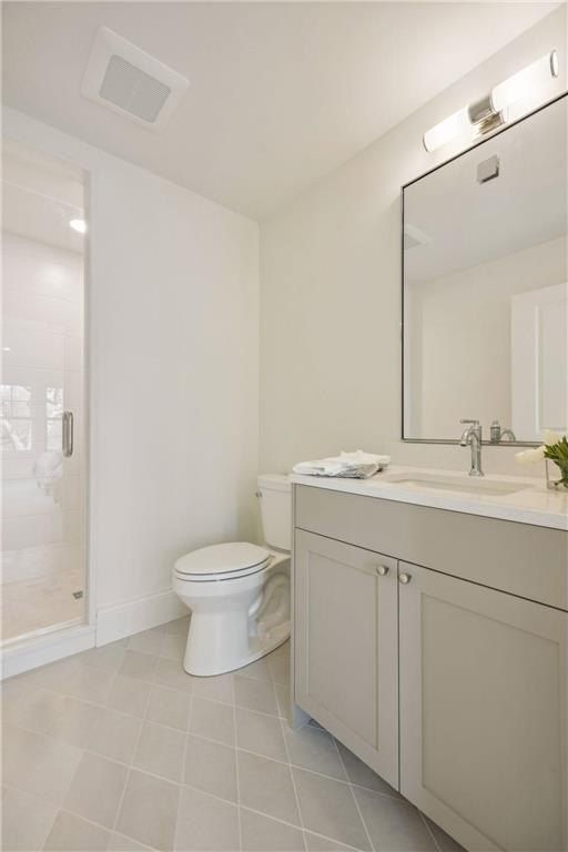 4717 Meadow Road. Edina, MN 55424