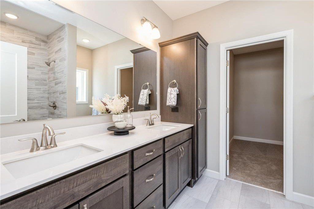 7872 Willowbrook Court. Greenfield, MN 55373