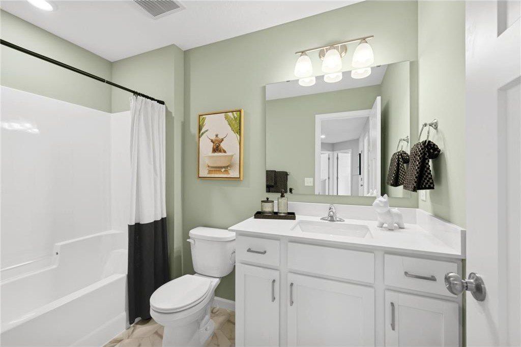 2115 Birch Lane. Montrose, MN 55363