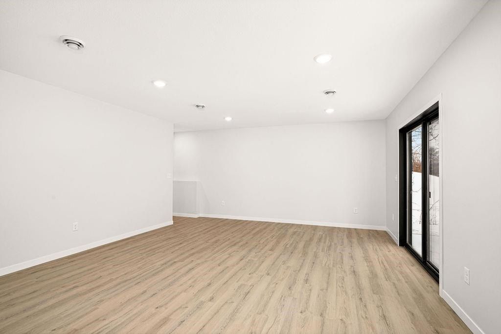 4929 Wild Rose Tr. Hermantown, MN 55811