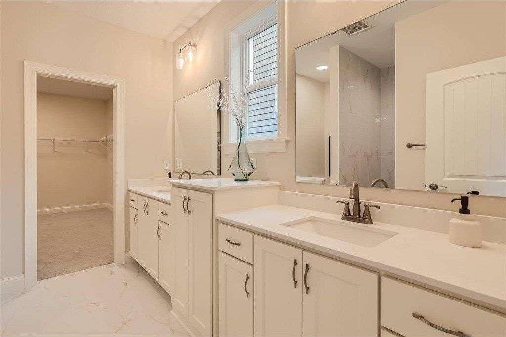 3184 Winfield Way Sw. Prior Lake, MN 55372