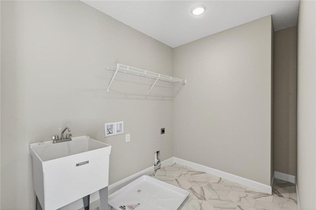 10170 Heather Lane. Corcoran, MN 55374