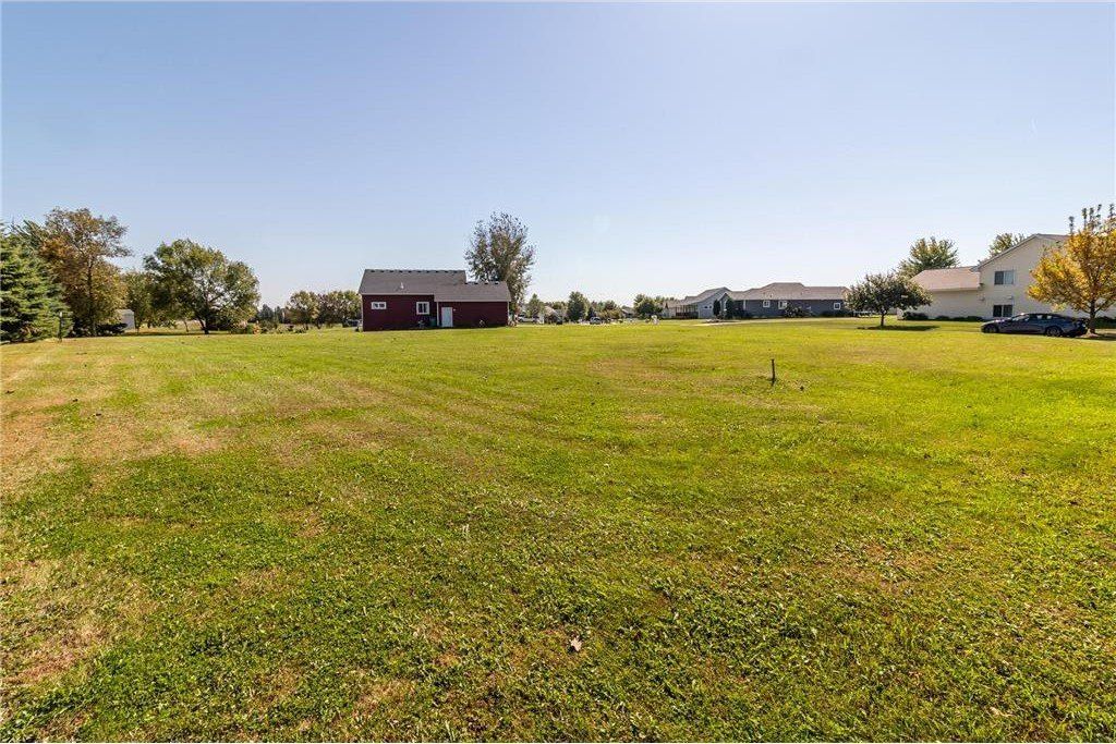 1125 Benjamin Drive. Alexandria, MN 56308