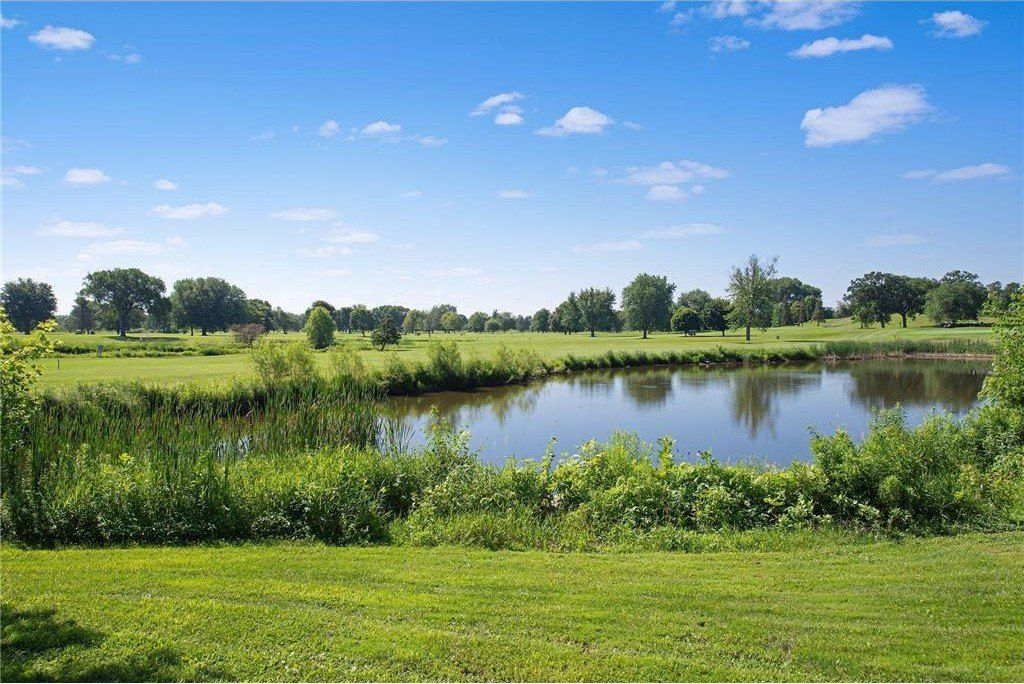 Th Avenue S. Minneapolis, MN 55406