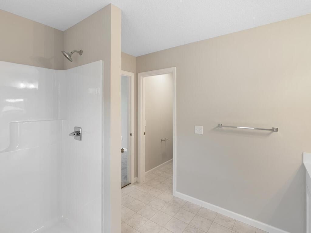 15911 Finale Court N. Hugo, MN 55038