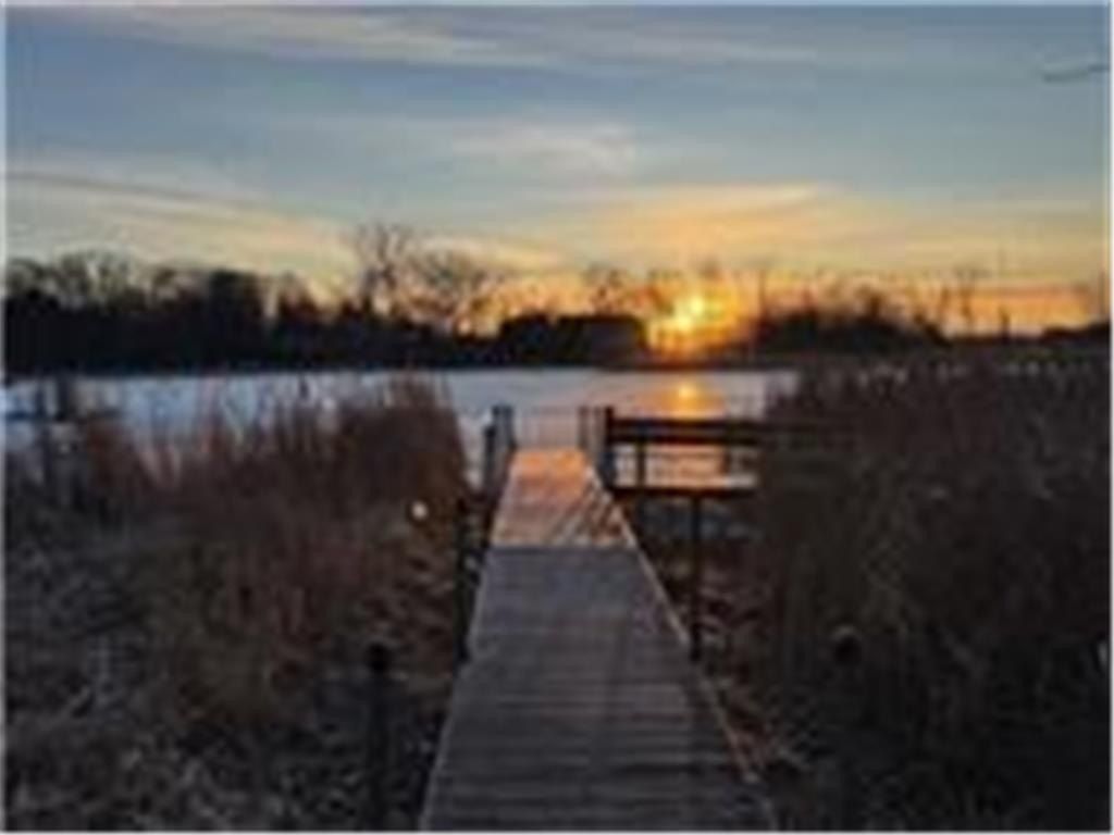 51Xx Waterbury Road. Mound, MN 55364