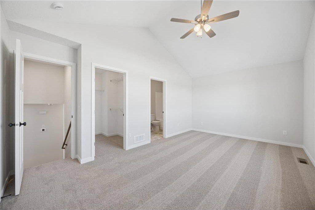 1024 26Th St Loop. Sartell, MN 56377