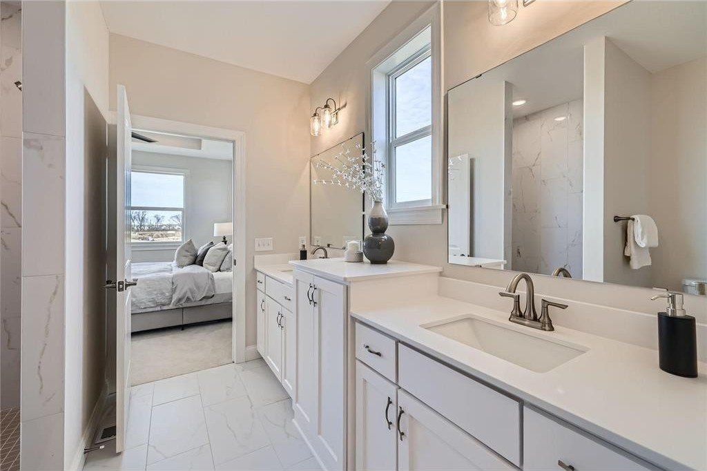 13822 Arrowhead Way. Rosemount, MN 55068