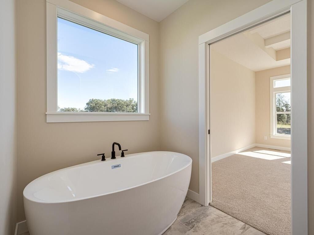 16821 Sycamore Street Nw. Andover, MN 55304