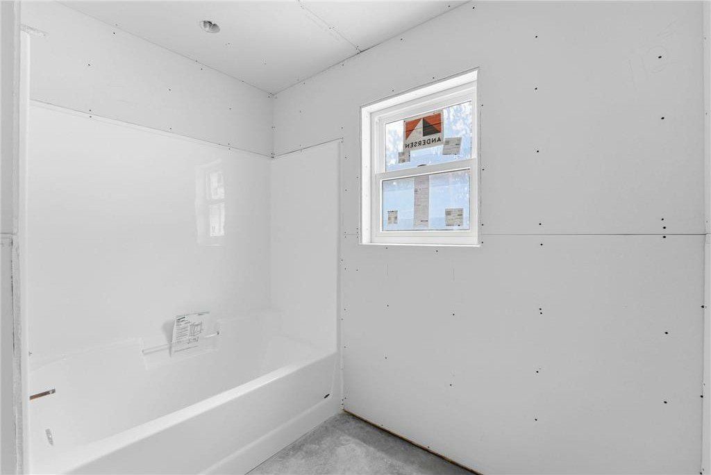 7215 Emerald Drive Ne. Alexandria, MN 56308