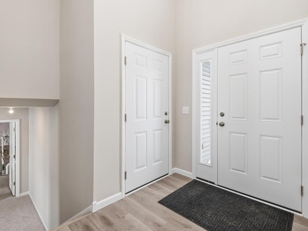 110 E 5Th Street. Green Isle, MN 55338