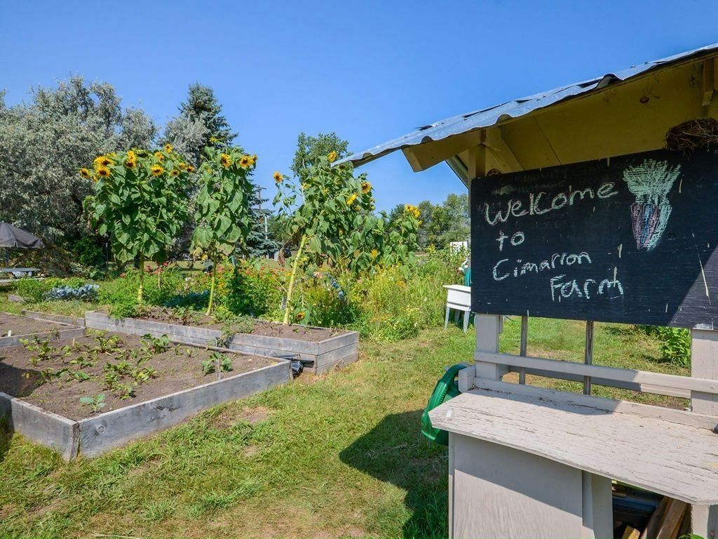 530 Cimarron. Lake Elmo, MN 55042