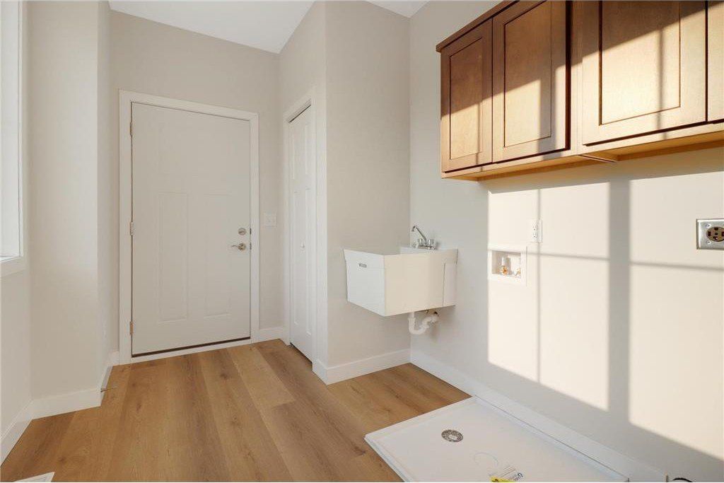 31079 Magnolia Ridge Way. Lindstrom, MN 55045