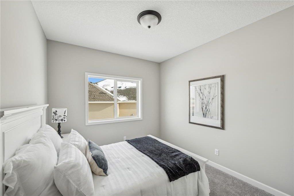 937 Kepler Avenue Ne. Hanover, MN 55341