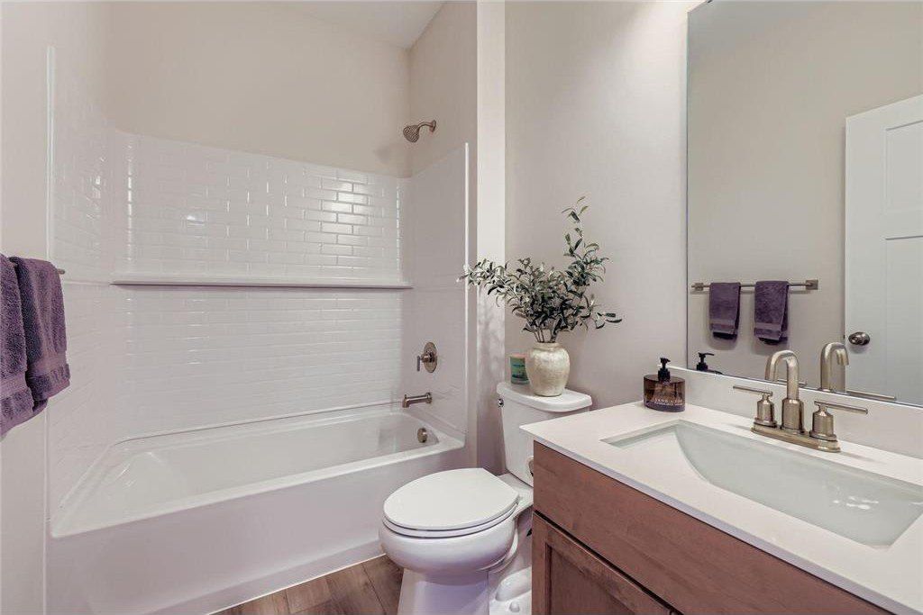 4873 127Th Circle Ne. Blaine, MN 55449