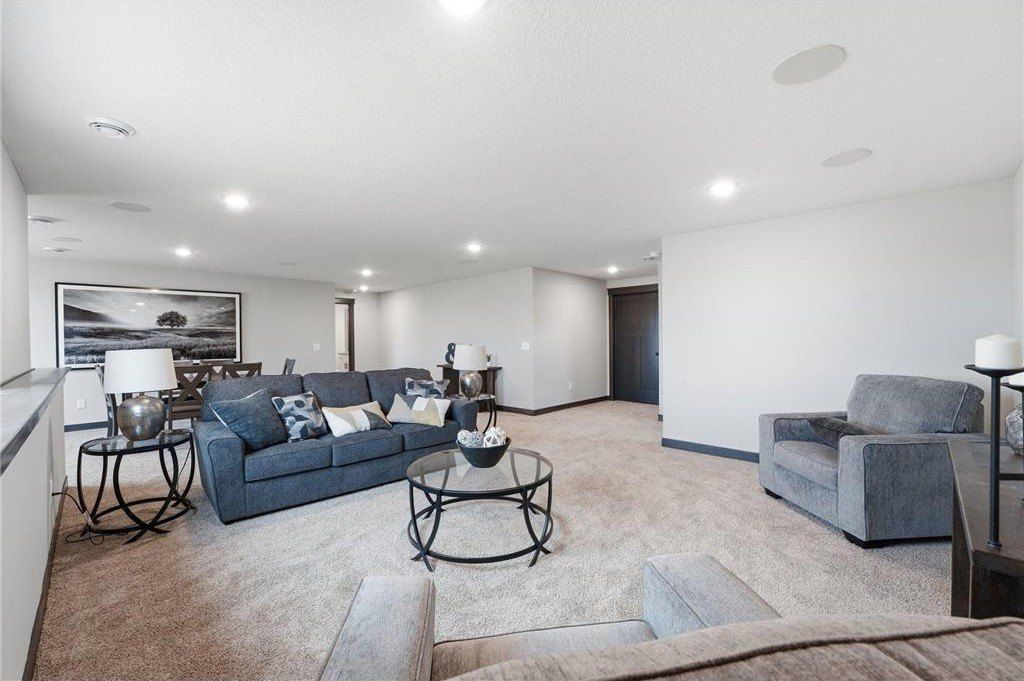 19796 Hamburg Avenue. Lakeville, MN 55044