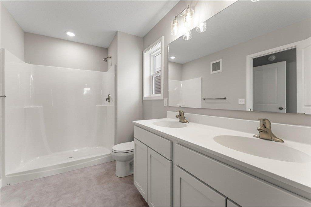 1596 76Th Street W. Inver Grove Heights, MN 55077