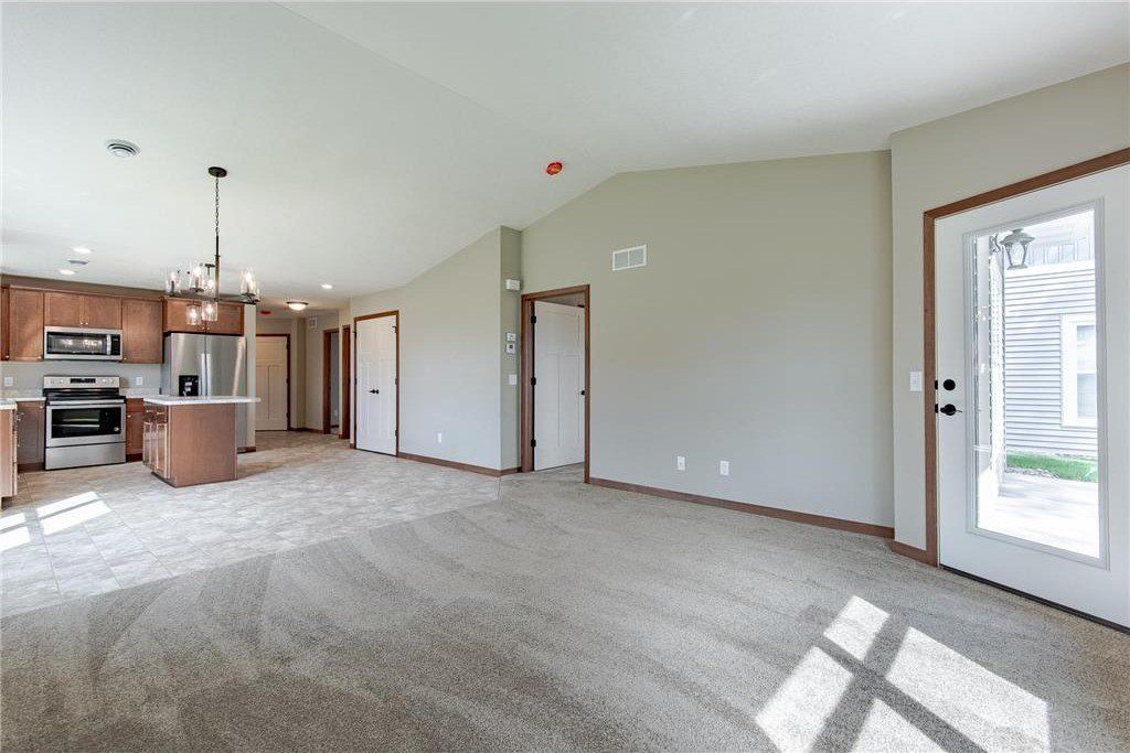 11115 183Rd Lane Nw. Elk River, MN 55330