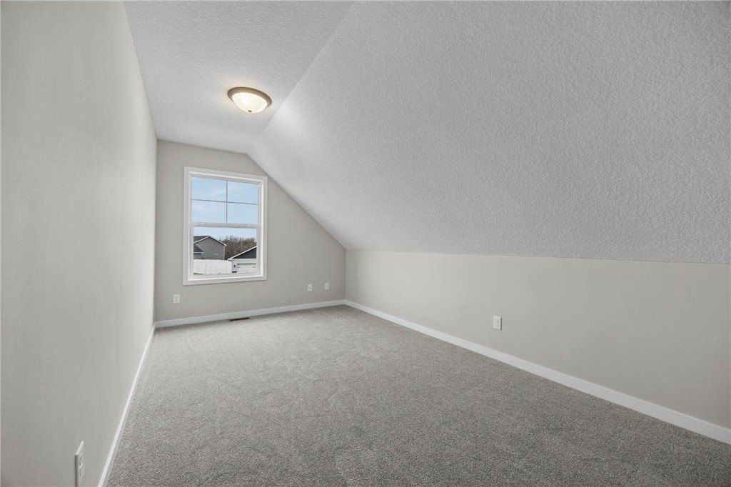 1700 Misty Circle. Buffalo, MN 55313