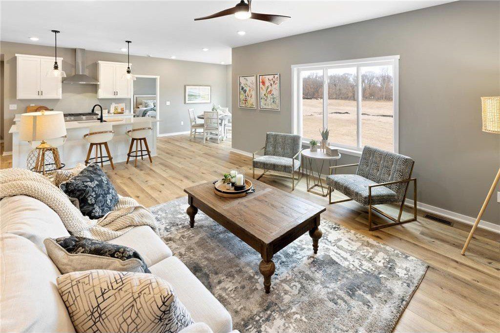 23948 Taurus Street Ne. Stacy, MN 55079