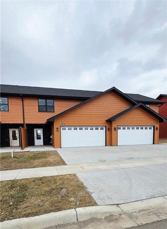 805 Viburnum Street. Belle Plaine, MN 56011