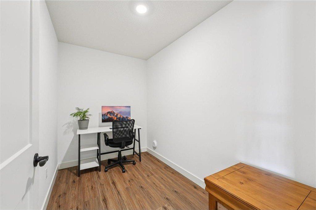 6621 Harvest Trail. Chaska, MN 55318