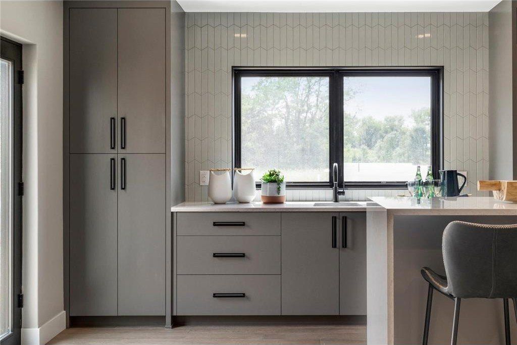 13169 Diamond Path. Apple Valley, MN 55124