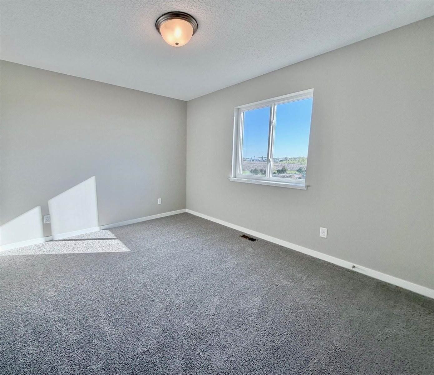 3153 Jandura Avenue Ne. Saint Michael, MN 55376