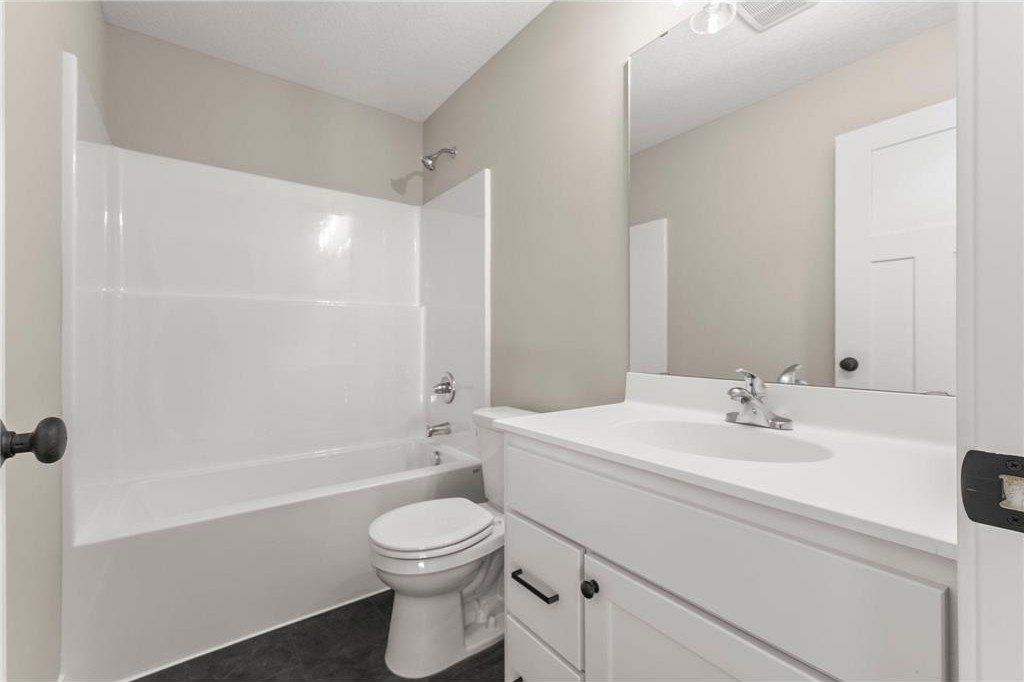 720 Margaret Lane Ne. Isanti, MN 55040
