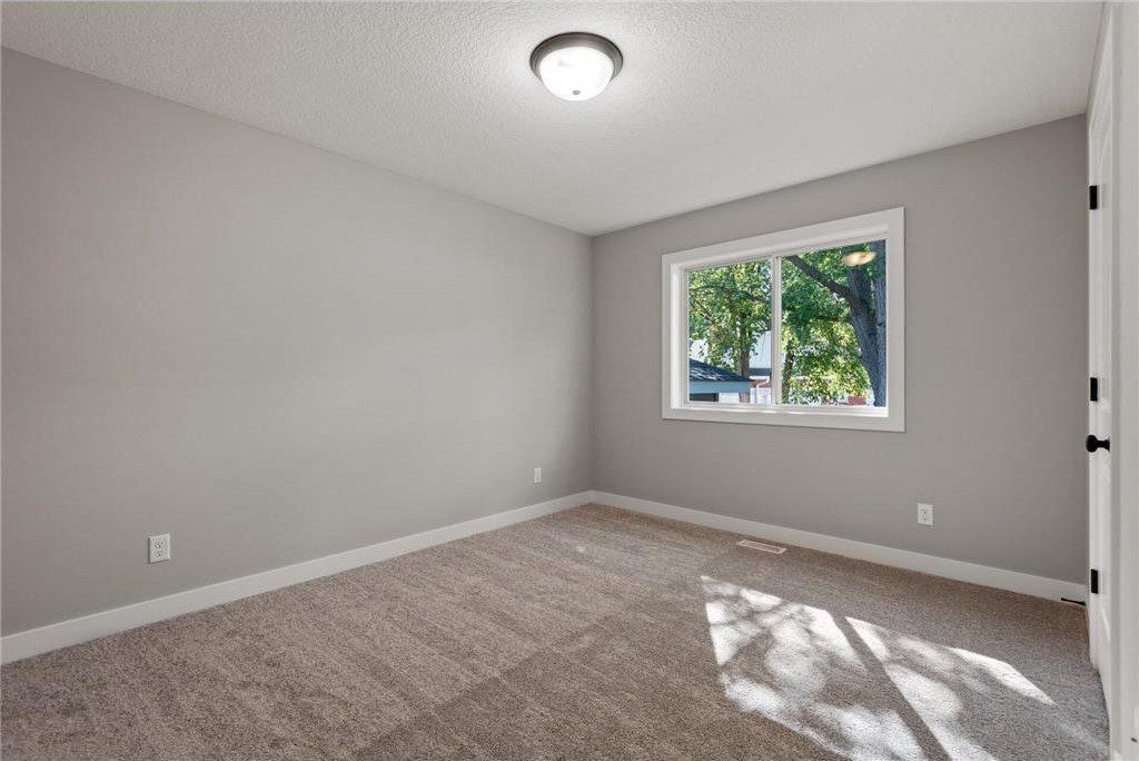 000 N Enchanted Drive Nw. Andover, MN 55304