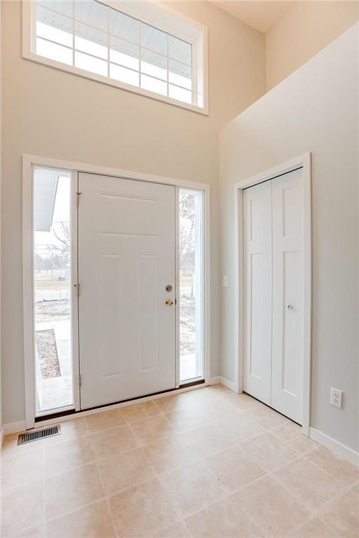Eugene Street. White Bear Lake, MN 55110