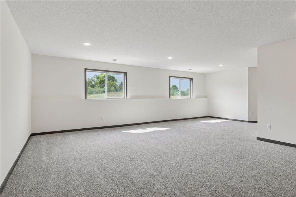2840 219Th Avenue Ne. East Bethel, MN 55011