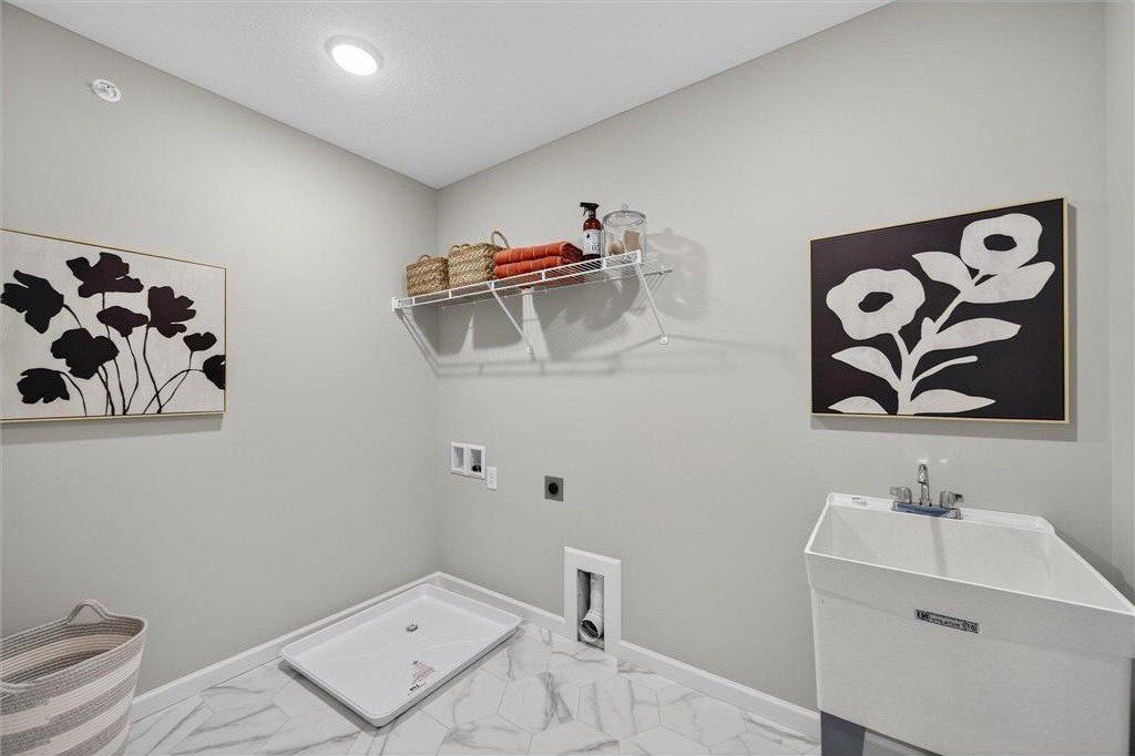 19938 Hunters Ridge. Corcoran, MN 55374