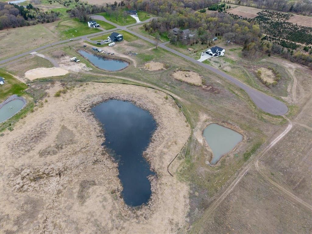 20779 Kiowa Street Nw. Oak Grove, MN 55303