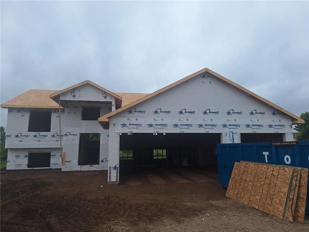 1005 Misty Meadow Boulevard. Buffalo, MN 55313