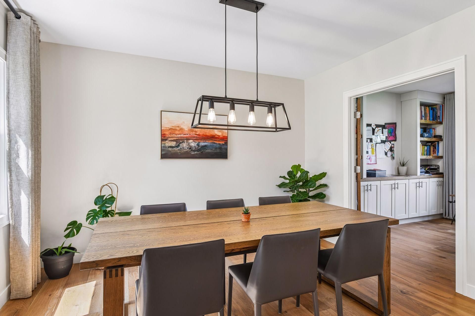 3374 Library Lane. Saint Louis Park, MN 55426