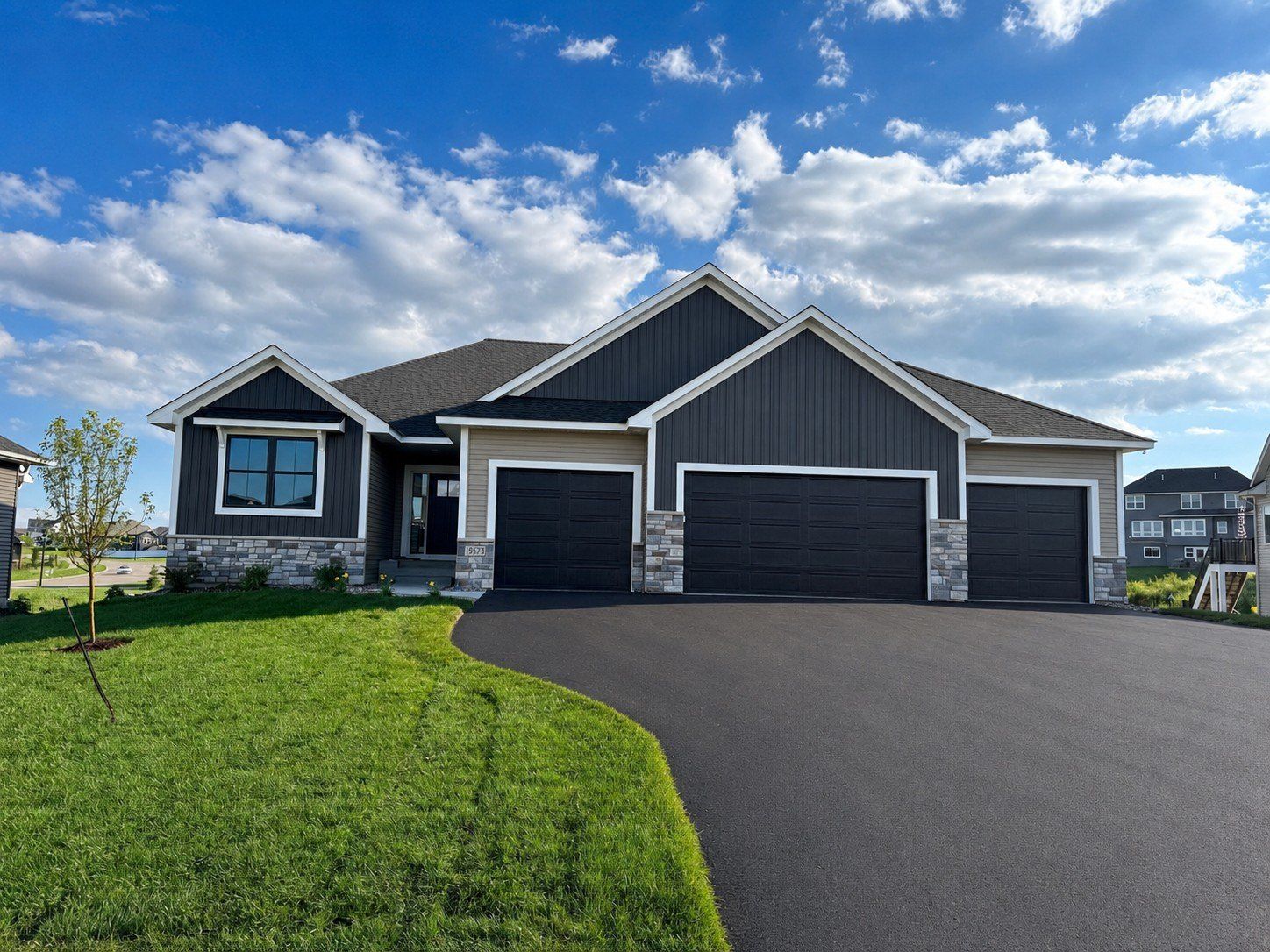 19573 Hammock Avenue. Lakeville, MN 55044