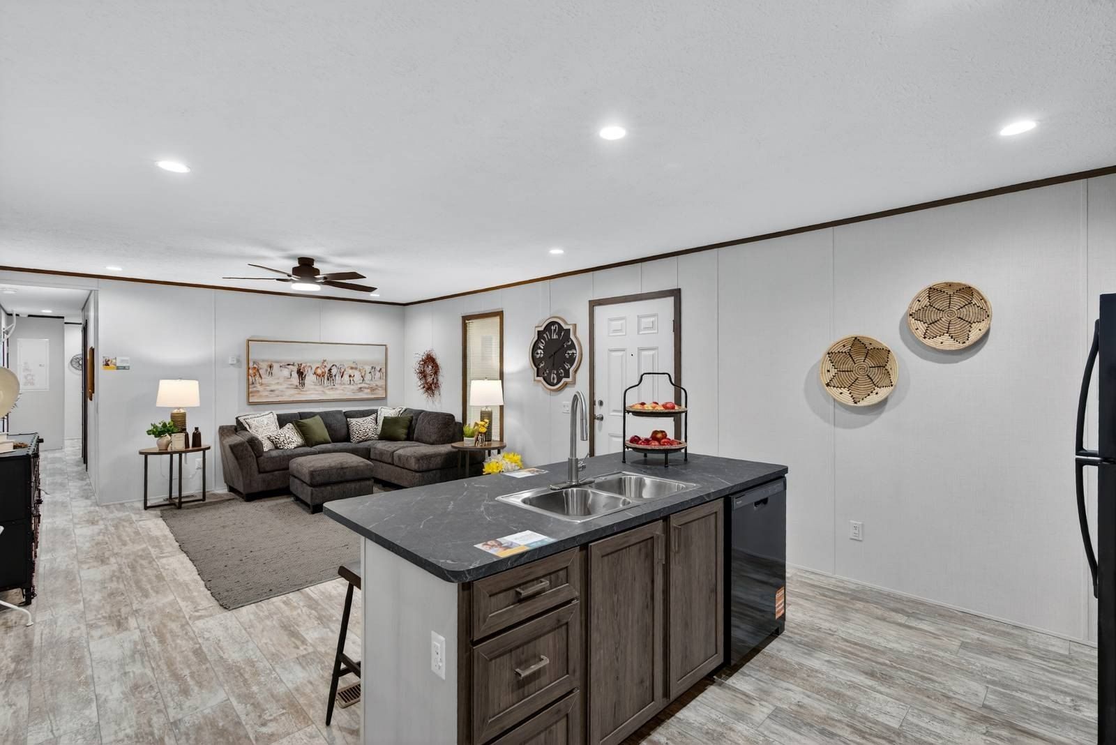 701 W Forest St. Belle Plaine, MN 56011