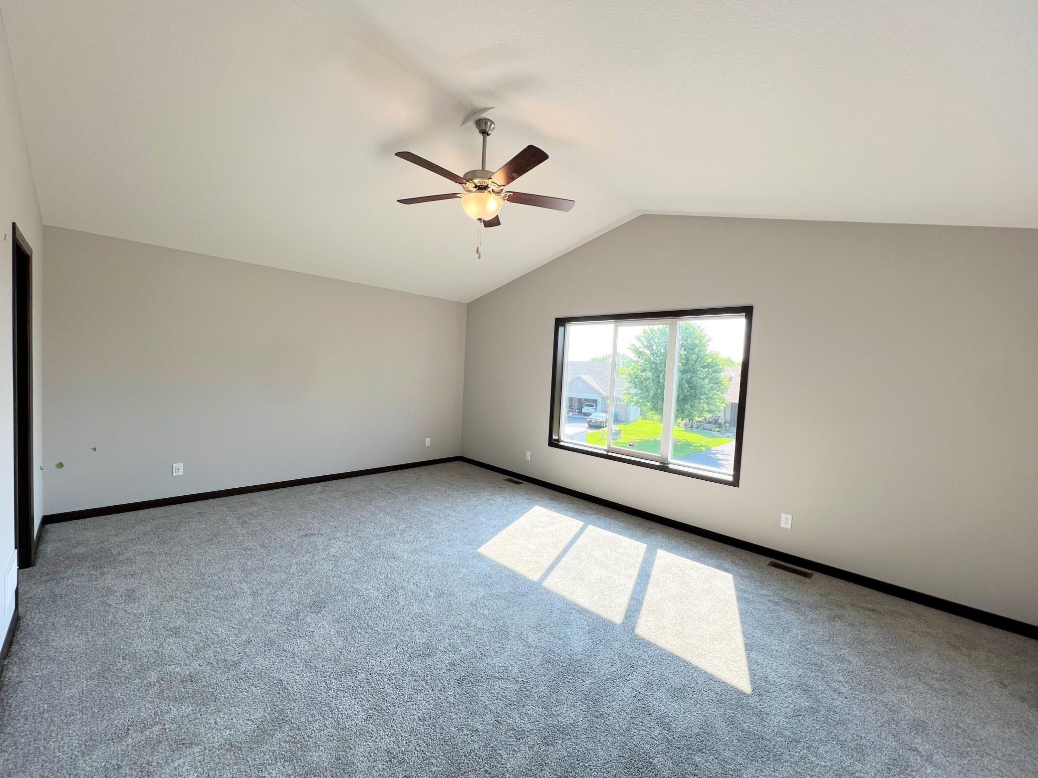 5289 114Th Avenue. Clear Lake, MN 55319