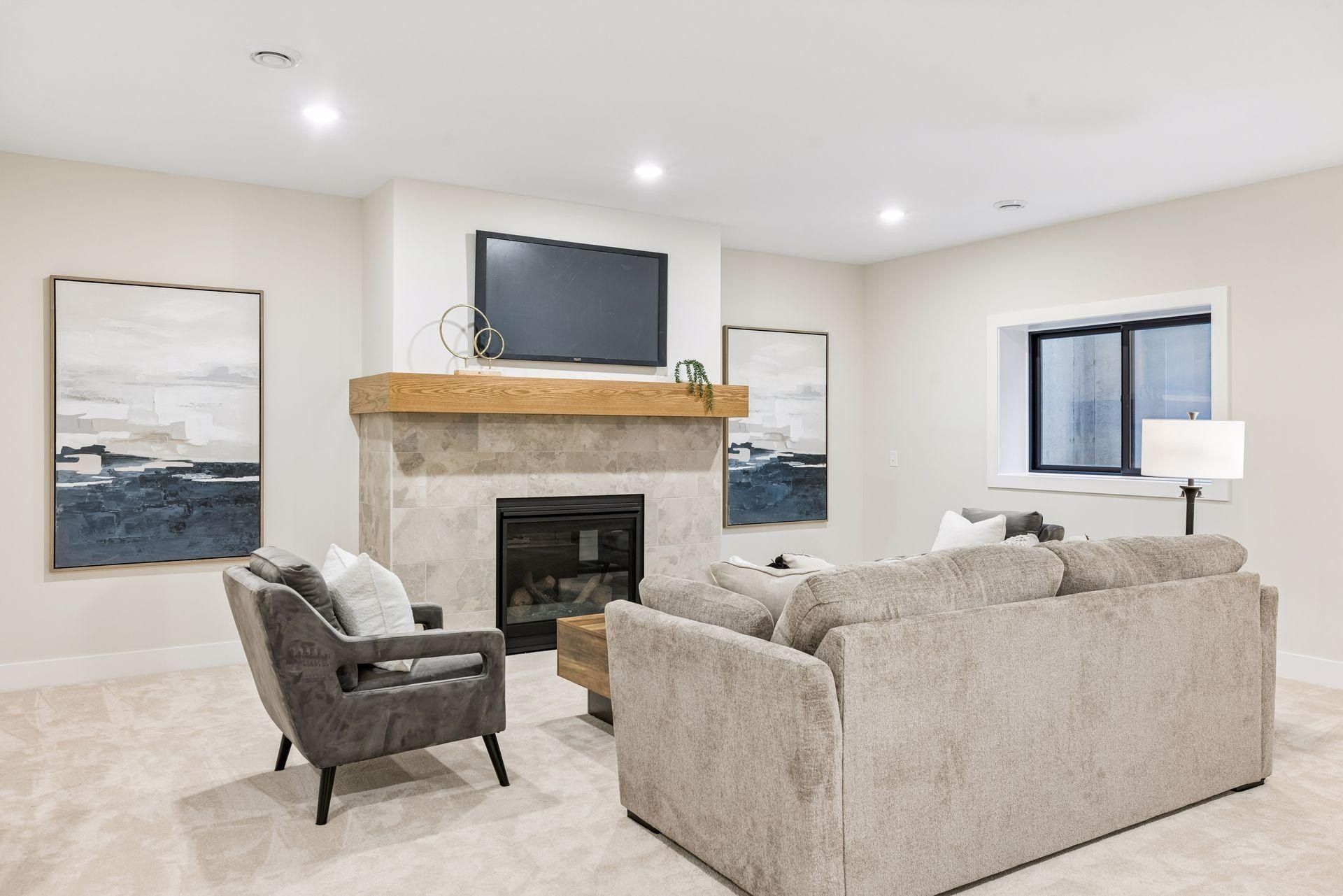 4509 Oxford Avenue. Edina, MN 55436