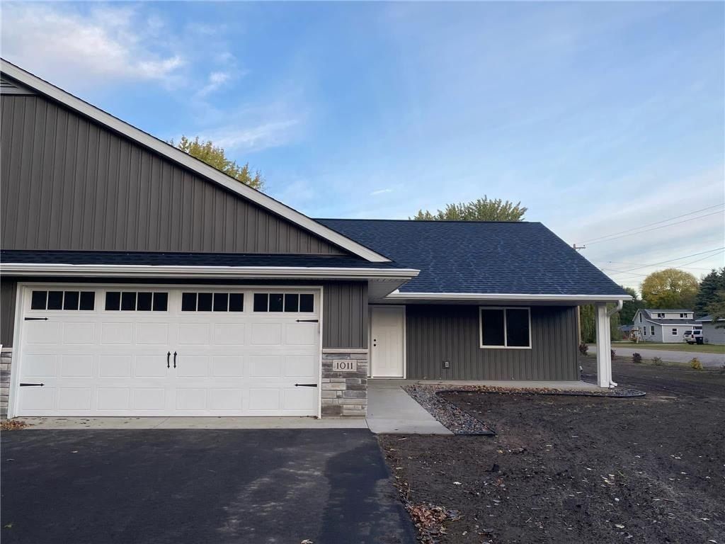 1004 S 5Th Street. Princeton, MN 55371