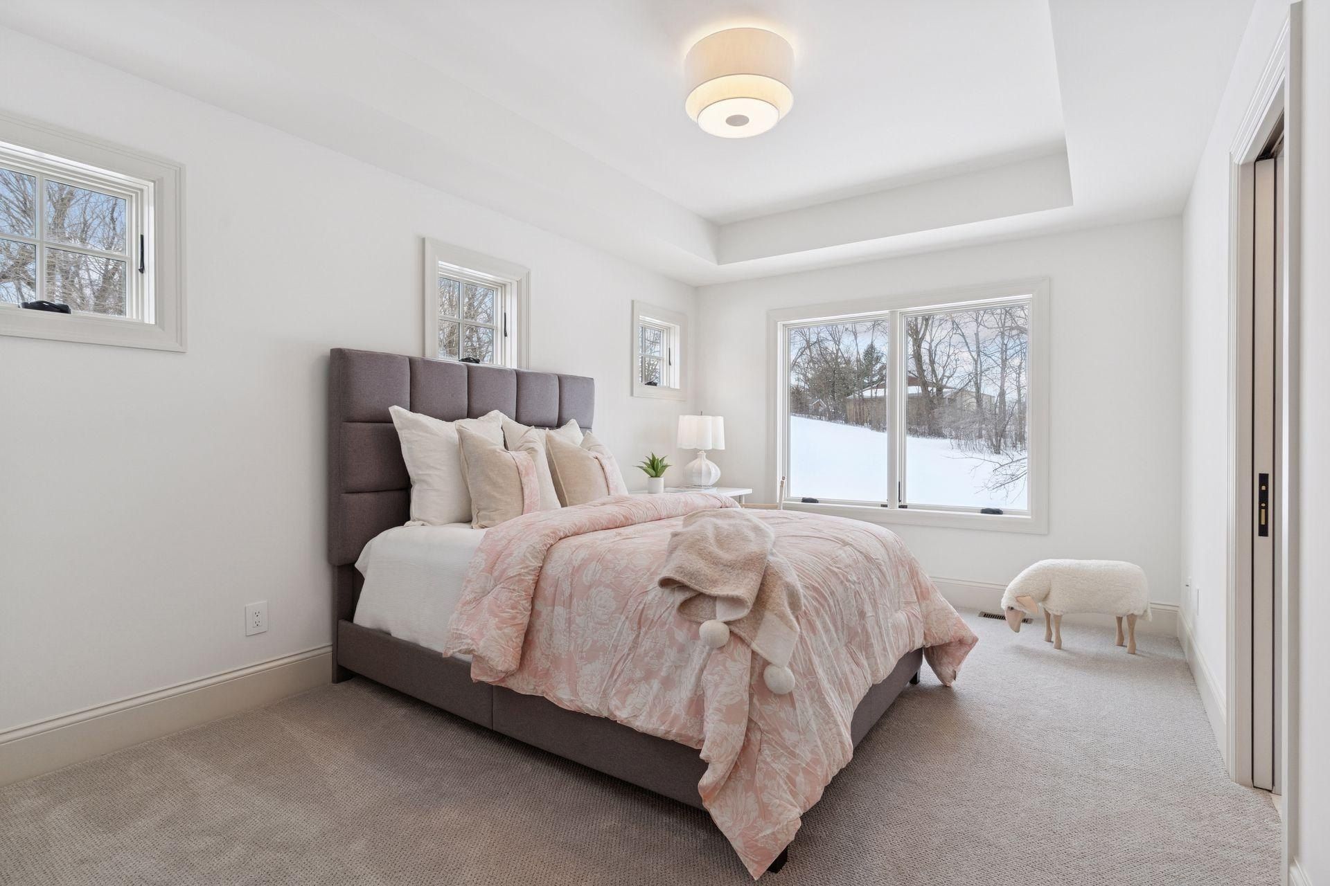 285 North Shore Drive. Minnetrista, MN 55364