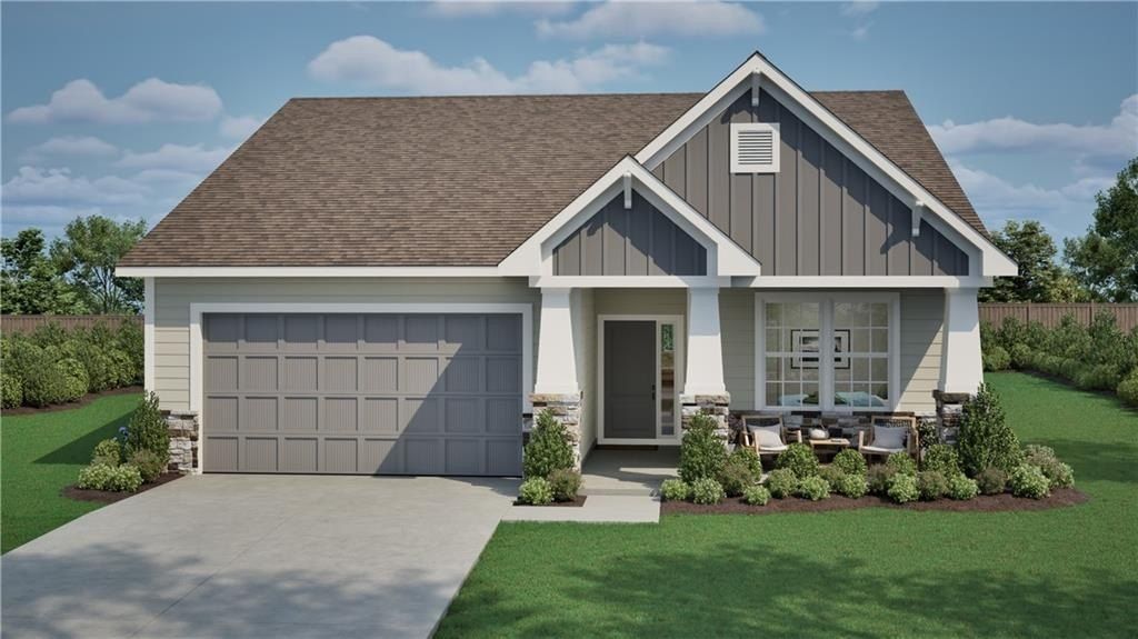 312 Sw Hawthorne Court. Blue Springs, MO 64014