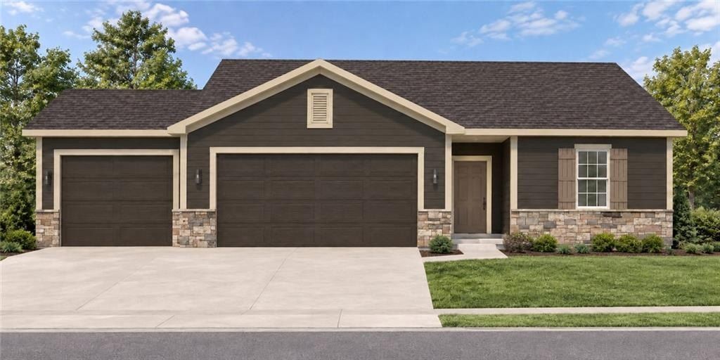 8539 Sw 4Th Street. Blue Springs, MO 64014