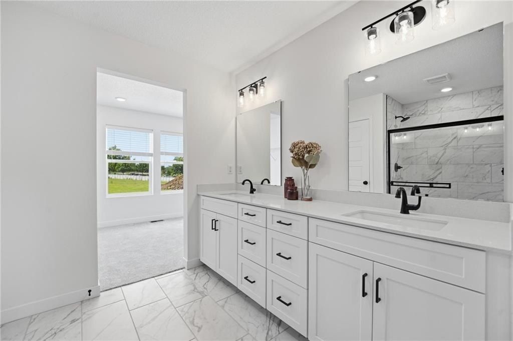1512 Se Bailey Farms Parkway. Lees Summit, MO 64081