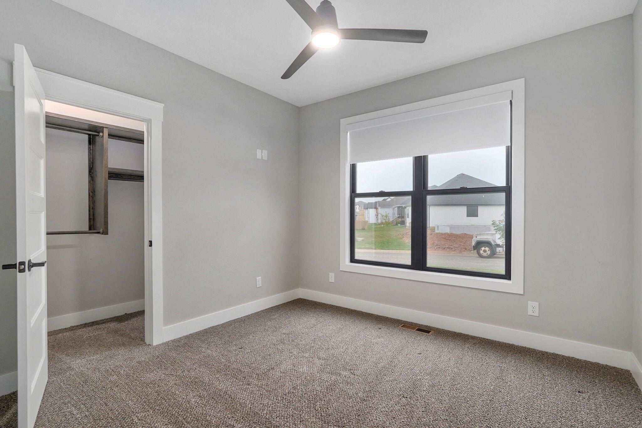 4898 S Sycamore Avenue. Springfield, MO 65810