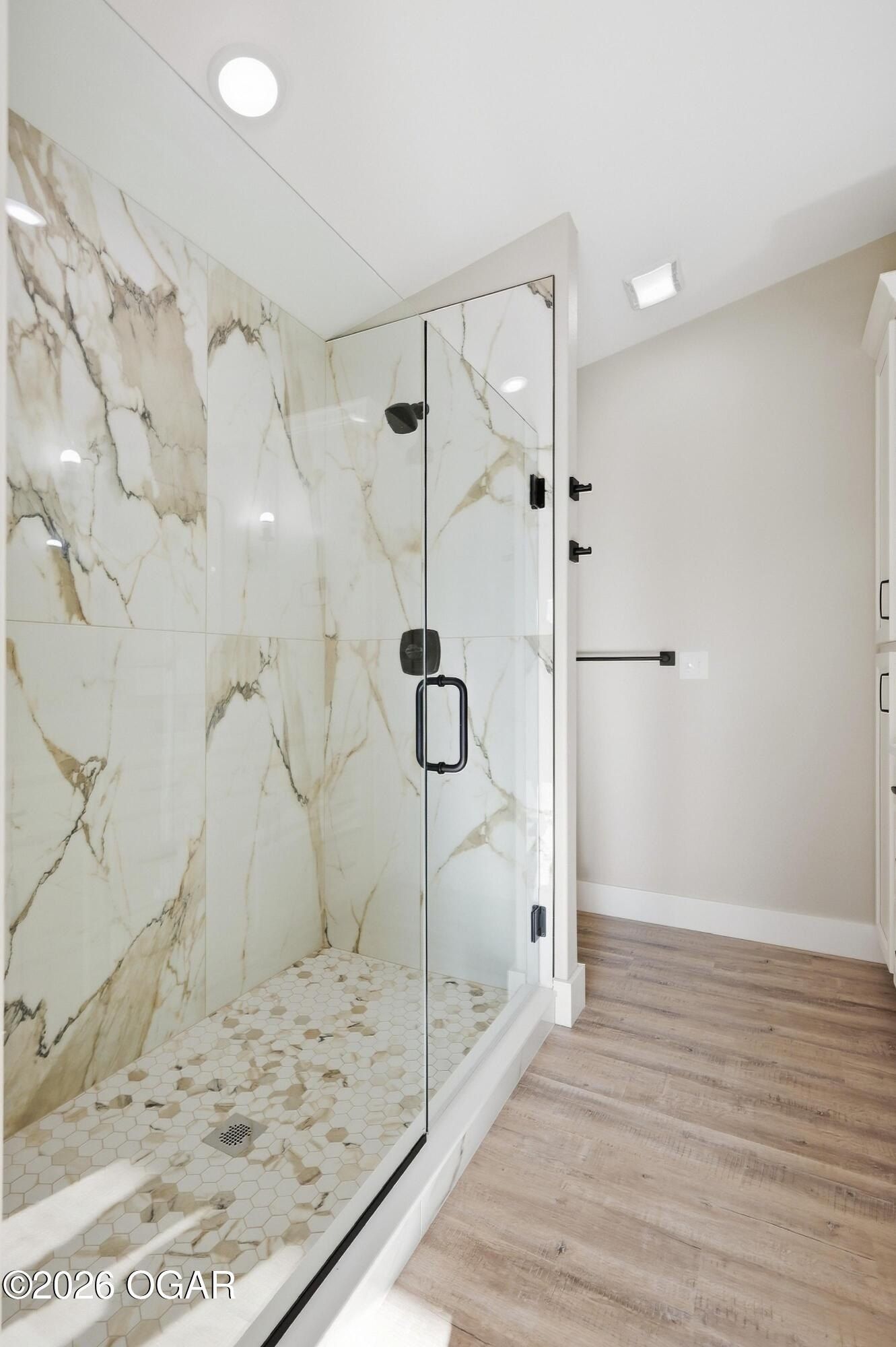 2202 Modern Avenue. Carthage, MO 64836