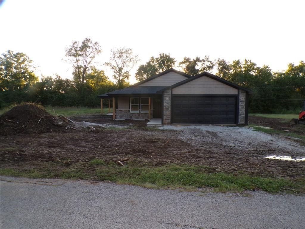 519 Spruce Street. Bates City, MO 64011
