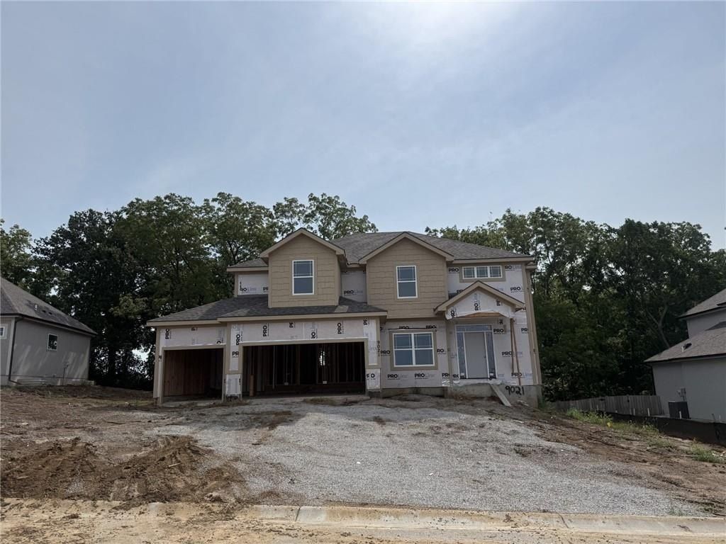 9021 N Colorado Avenue. Kansas City, MO 64156