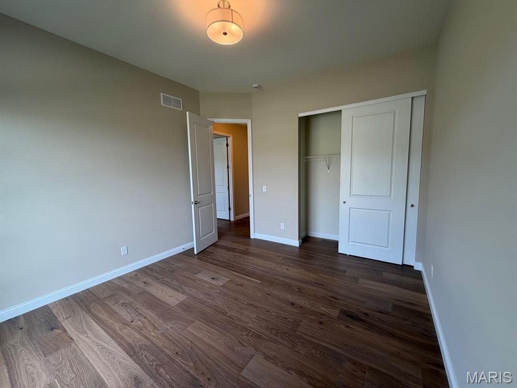 1000 Bellevaux Place. Saint Charles, MO 63301